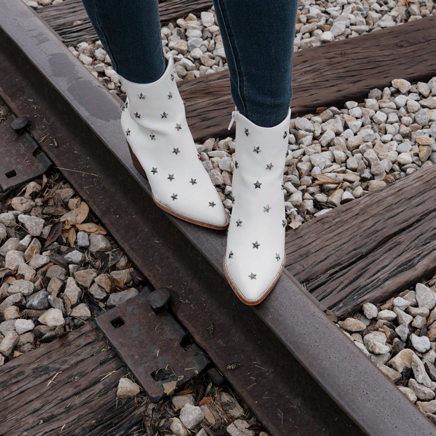 Star Studded Western Boots